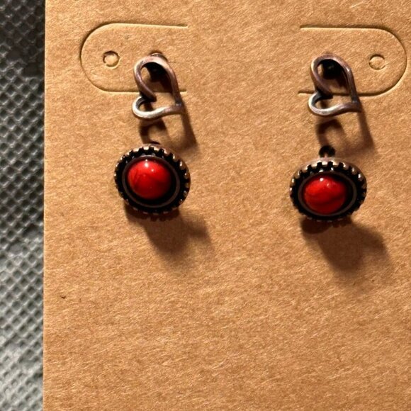 NWT 2 pair of Earrings - Hearts and Red Stud Earrings 2 pair for 1 price - Picture 3 of 4